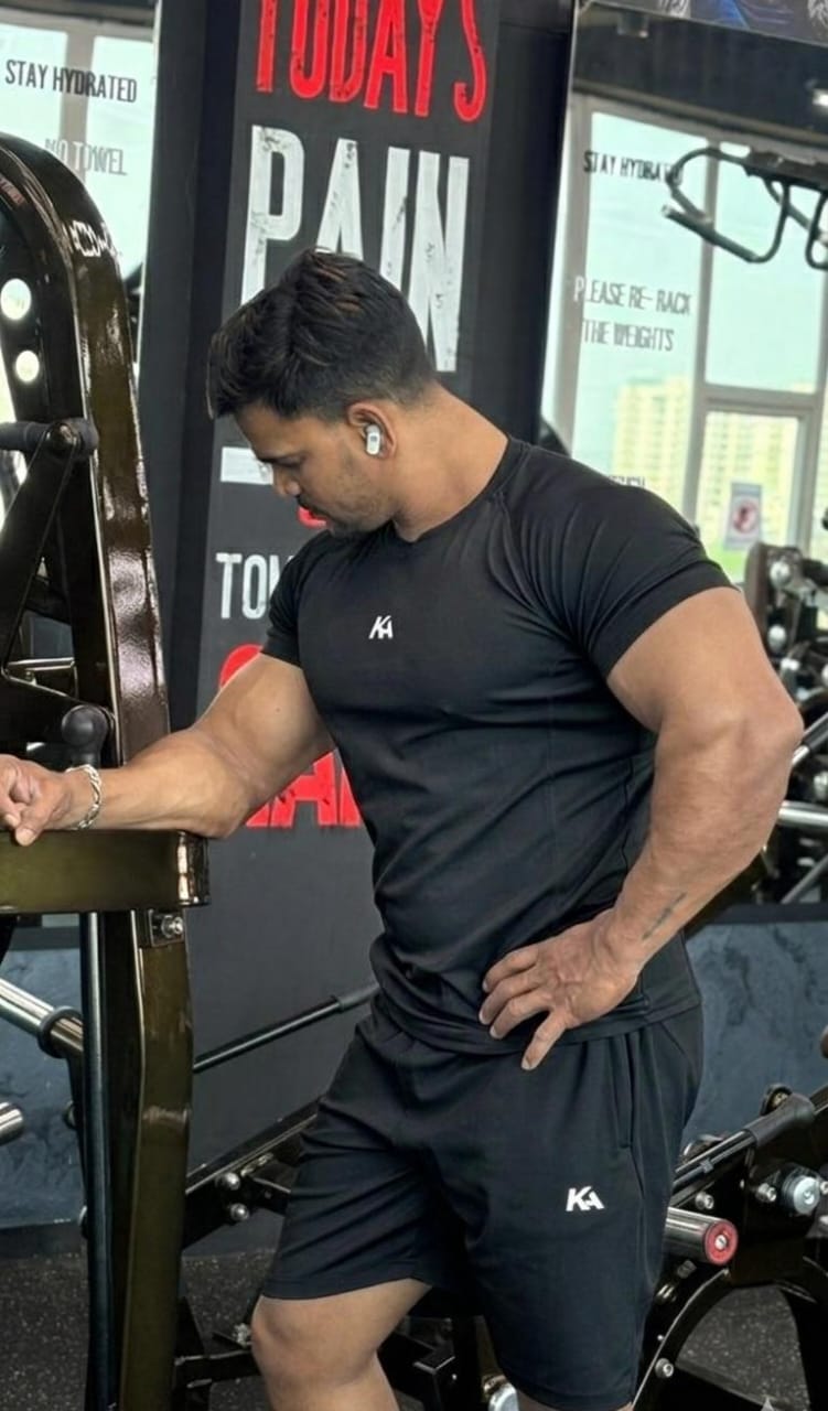 Compression Half Sleeve – Second Skin Fit